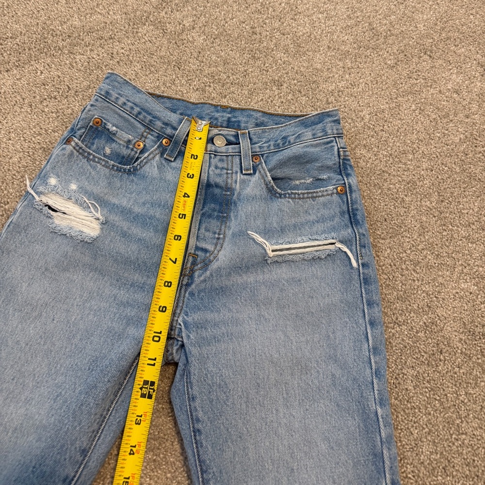 Levi's Women's 501 High Rise Straight Leg Jeans 24 X 30 Color Lane Change Ripped - Picture 12 of 13